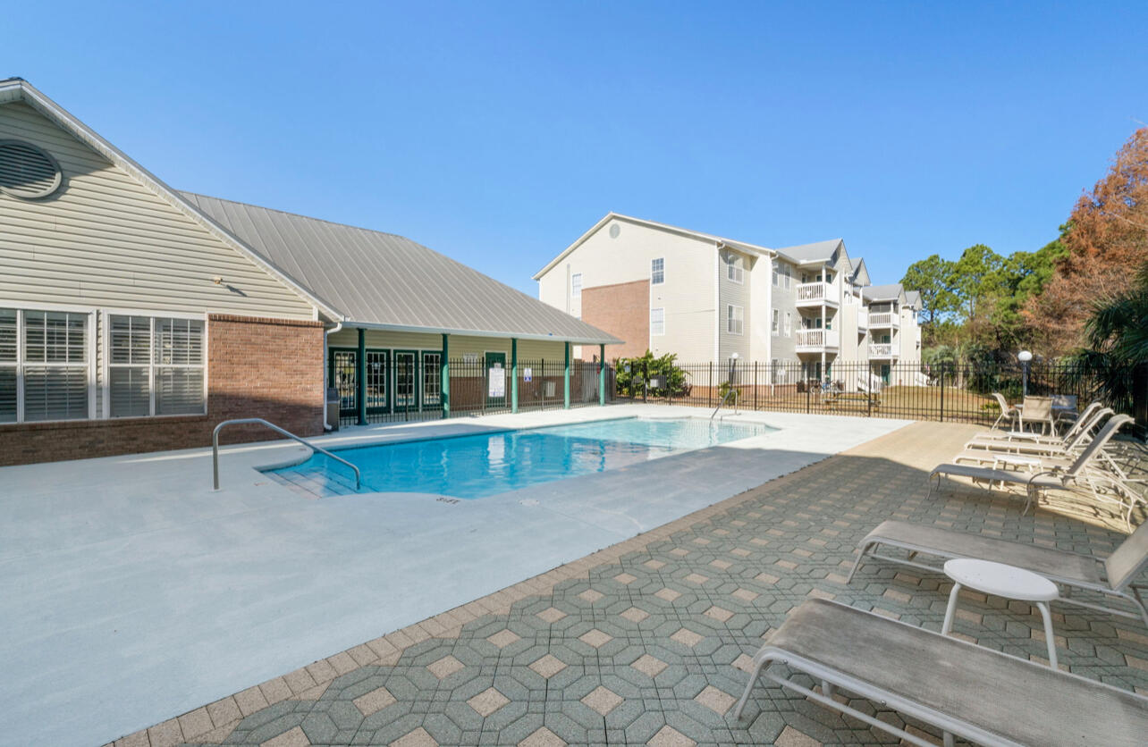 INDIAN LAKE - Residential