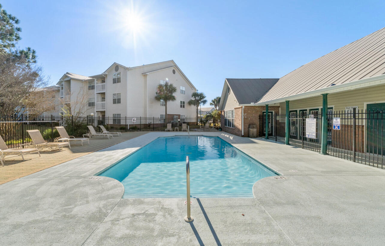 INDIAN LAKE - Residential