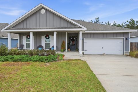Photo of 304 Perimeter Place, Freeport, FL 32439 (MLS # 991166)