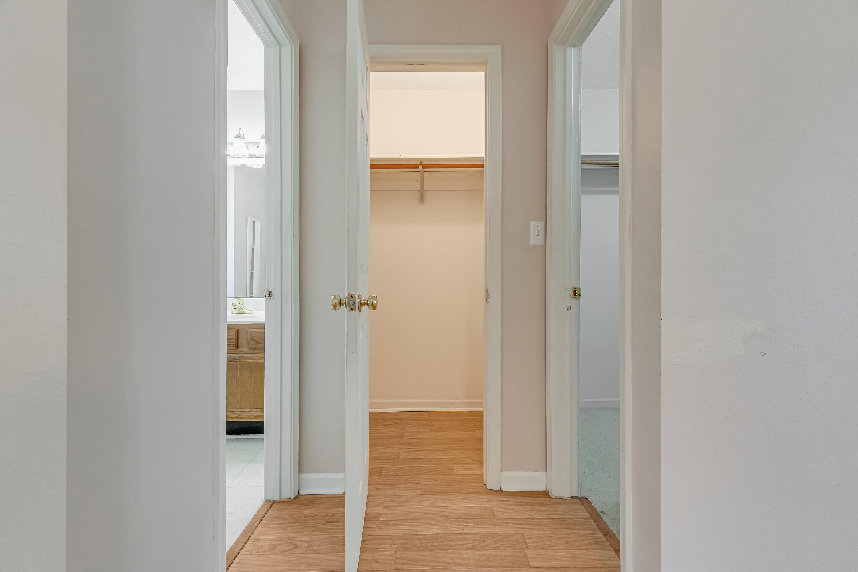 GARNIERS BEACH - Residential