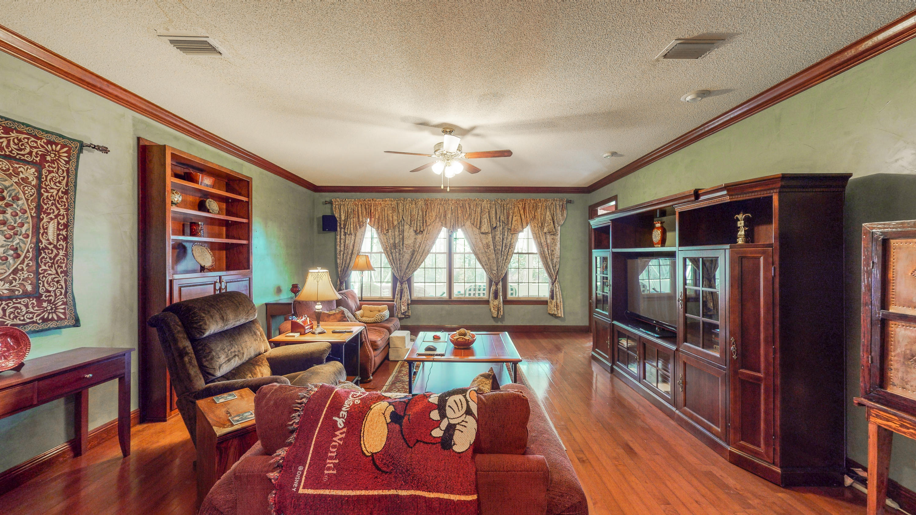Holley - Residential