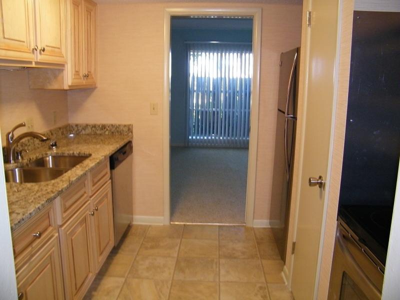 CASA DEL MAR - Residential Lease