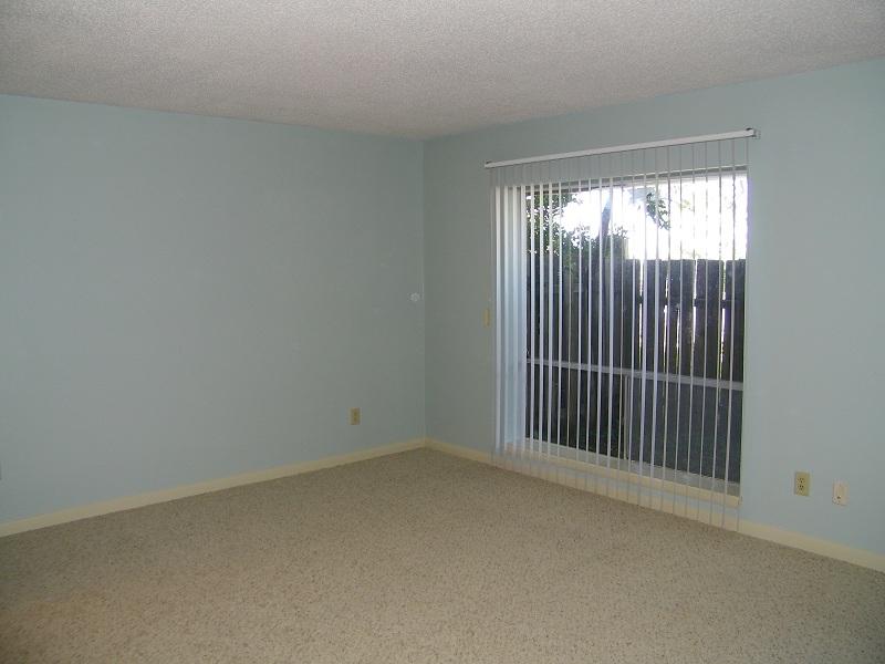 CASA DEL MAR - Residential Lease