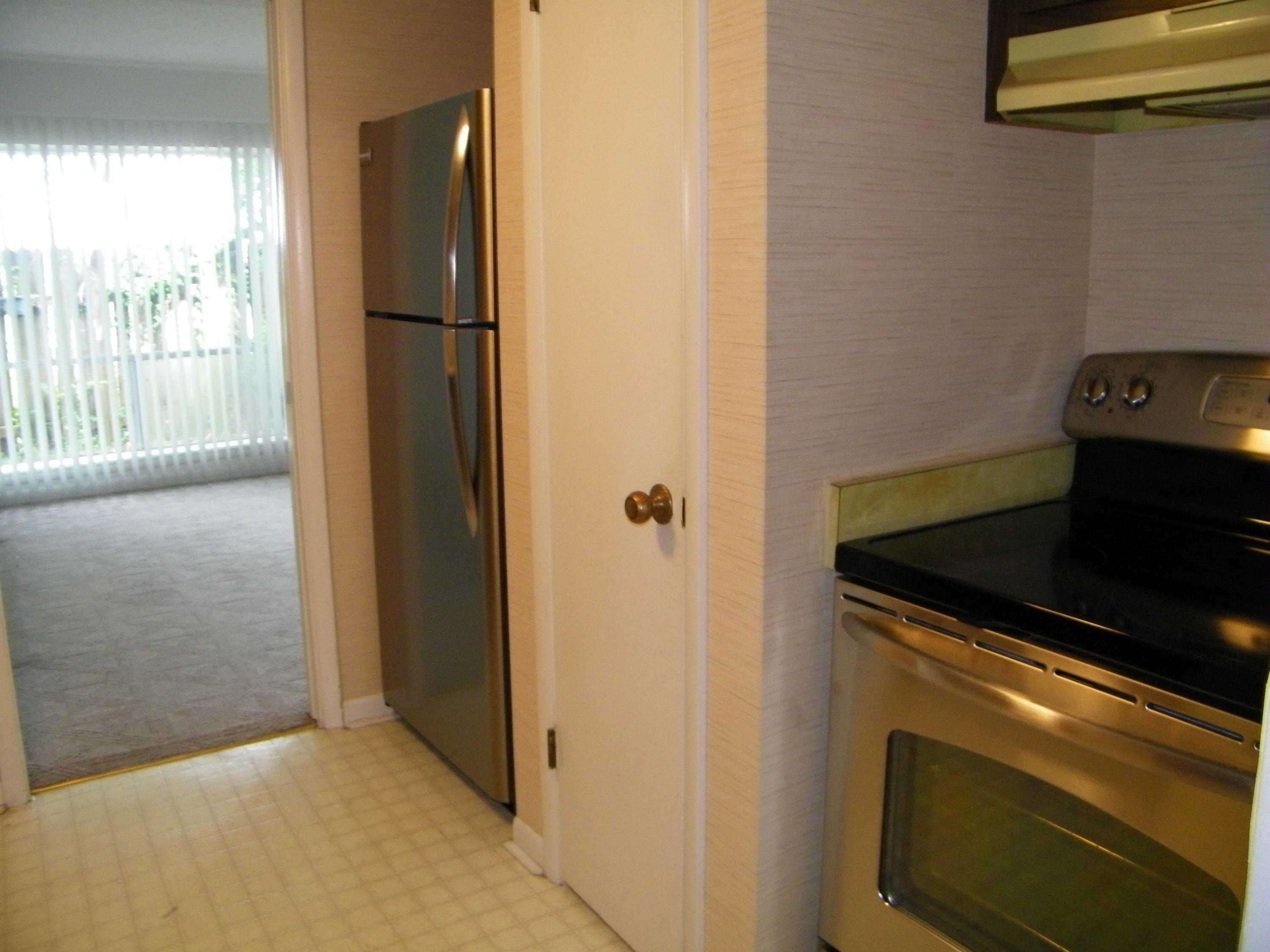 CASA DEL MAR - Residential Lease