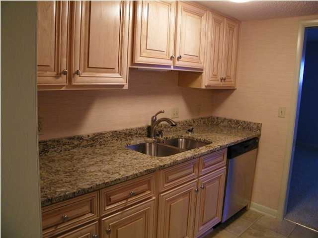 CASA DEL MAR - Residential Lease