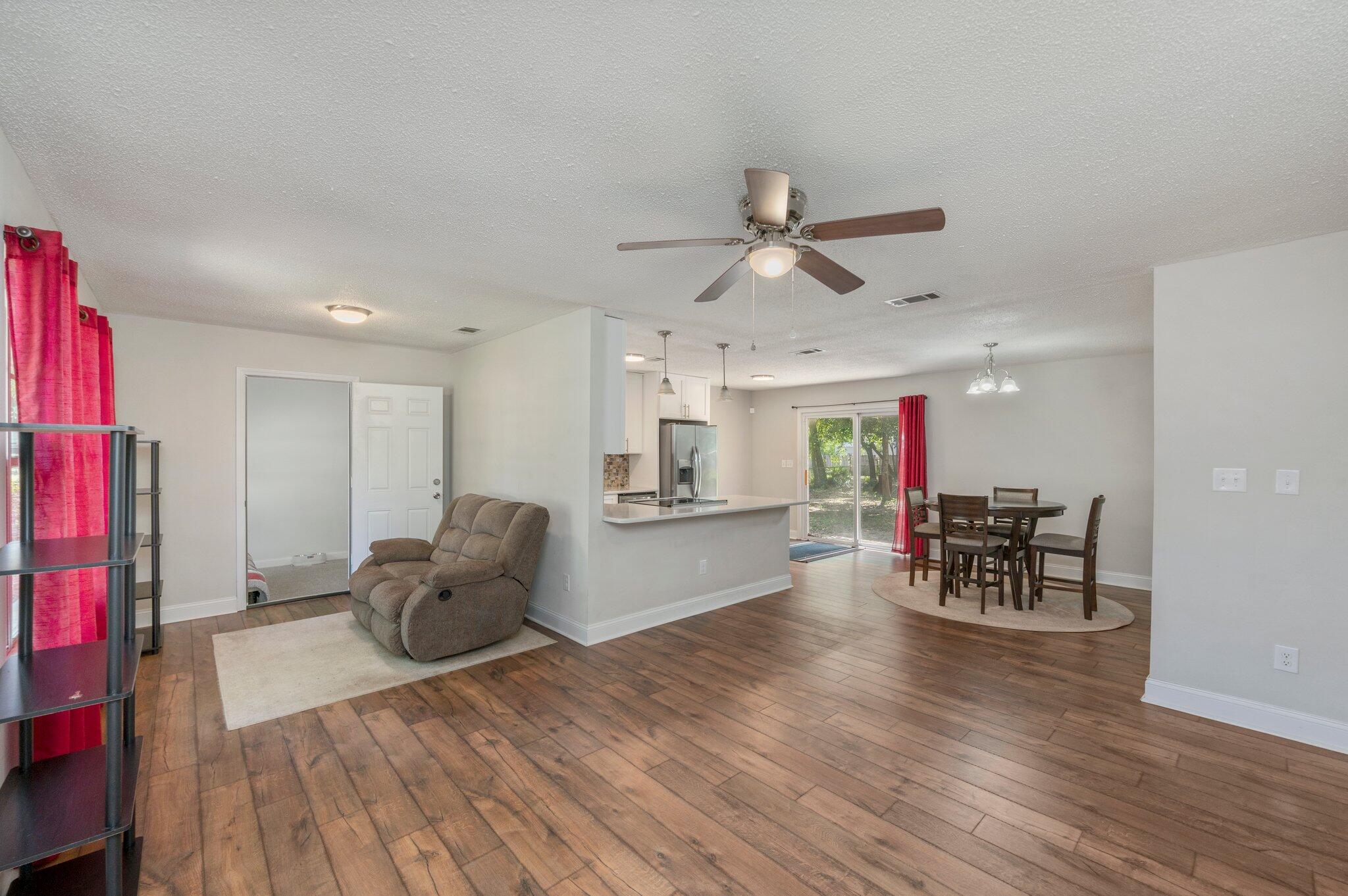 ADAMS POWELL EAST - Residential