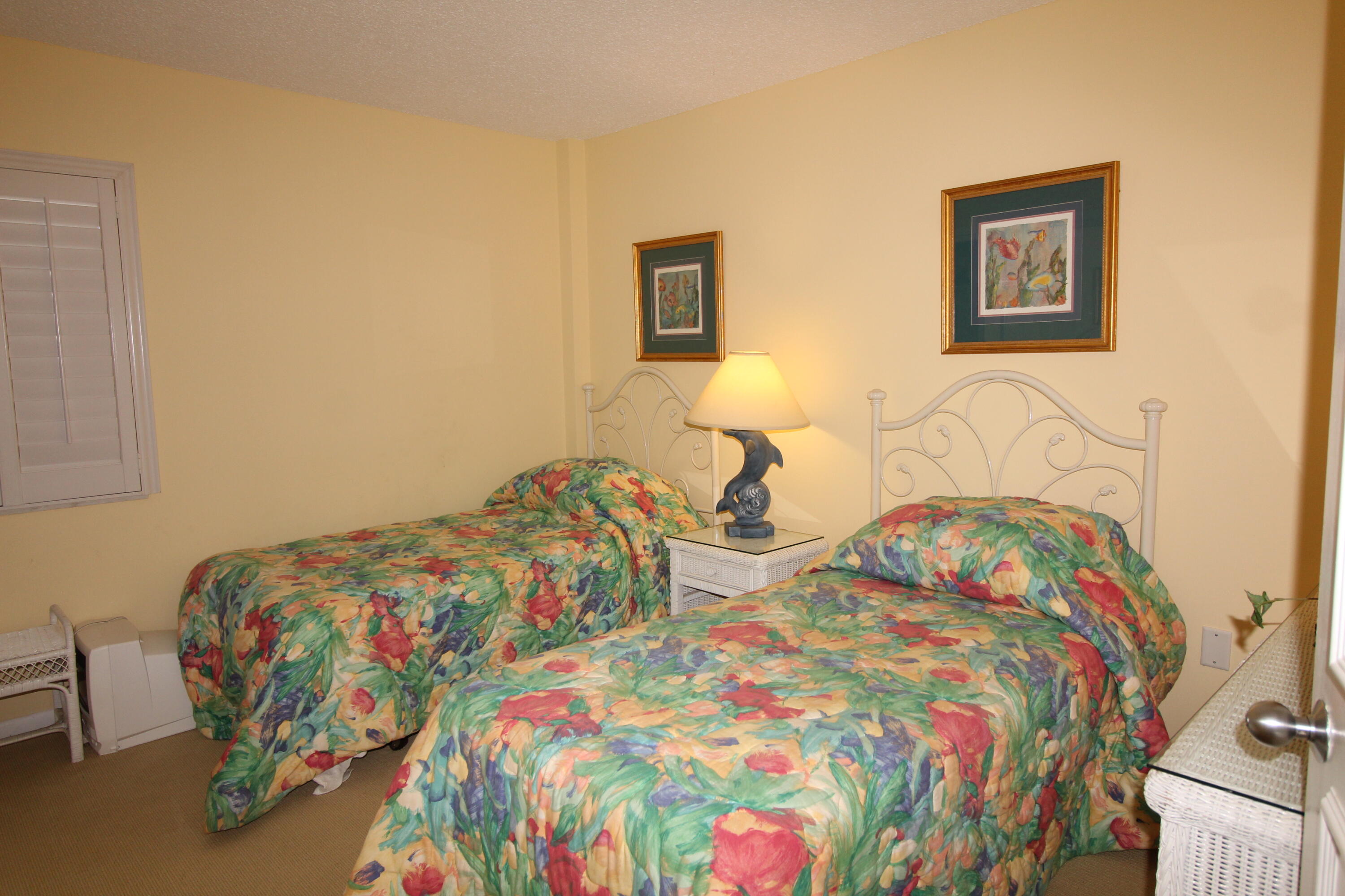 INLET REEF CLUB CONDO - Residential