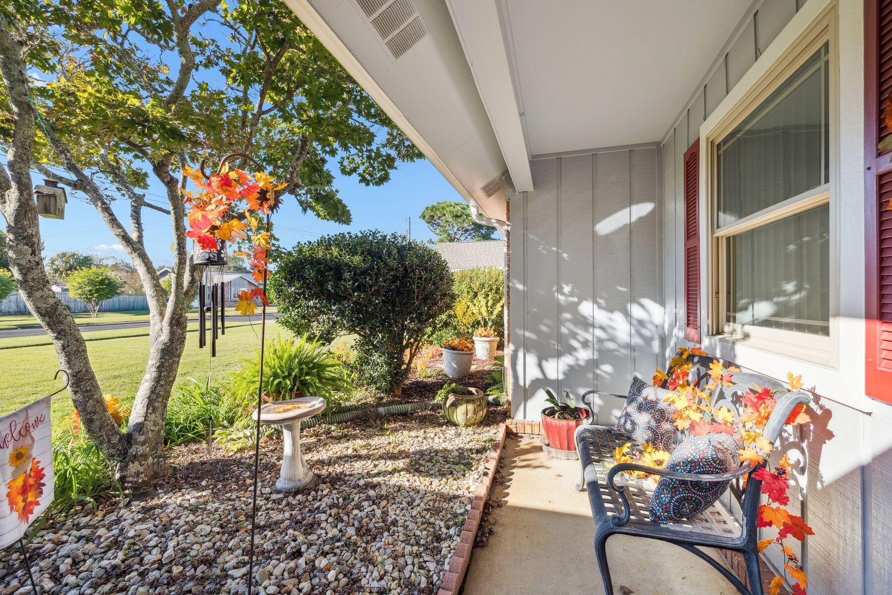 MARY ESTHER MANOR - Residential