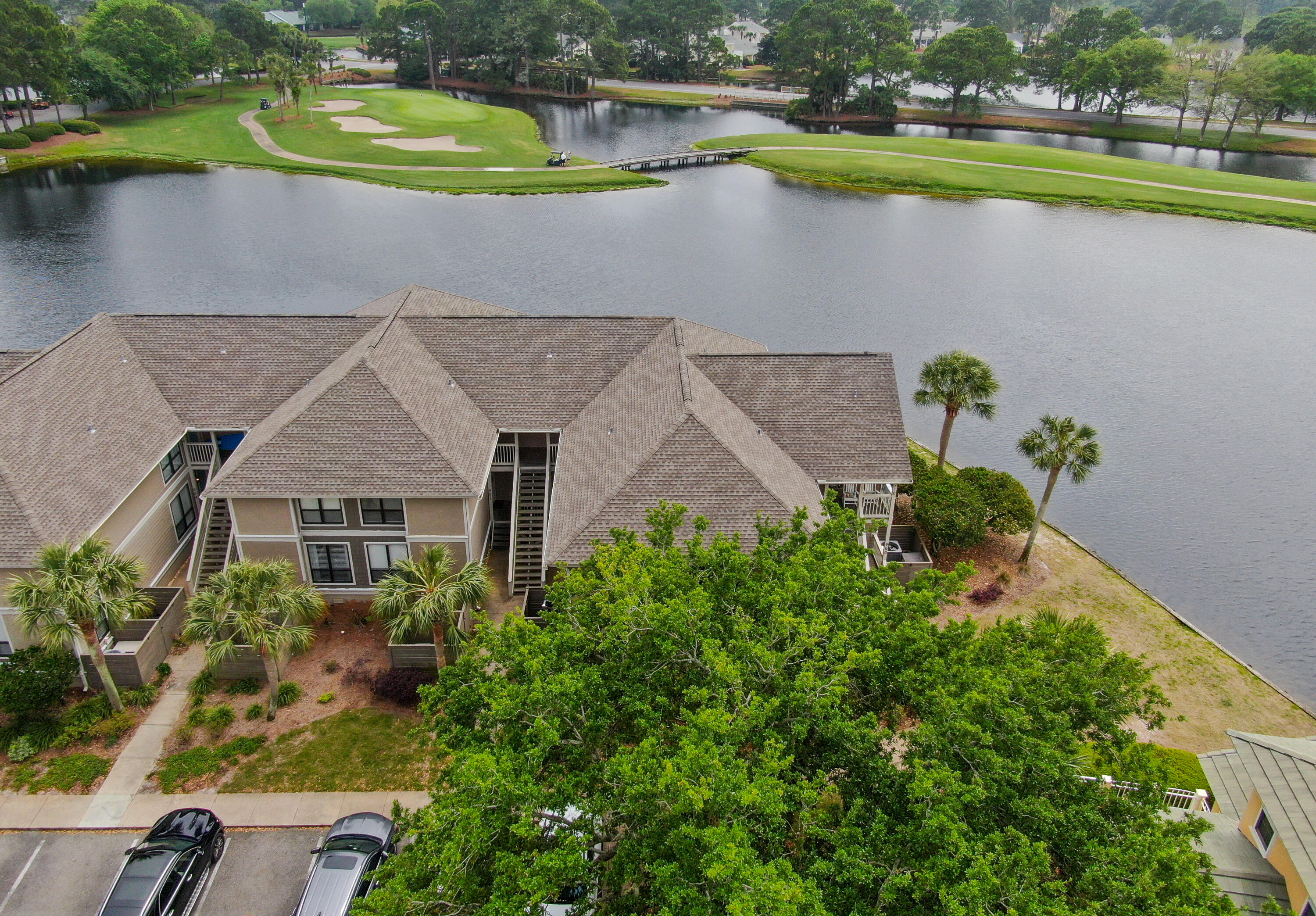 HARBOUR POINTE - Residential