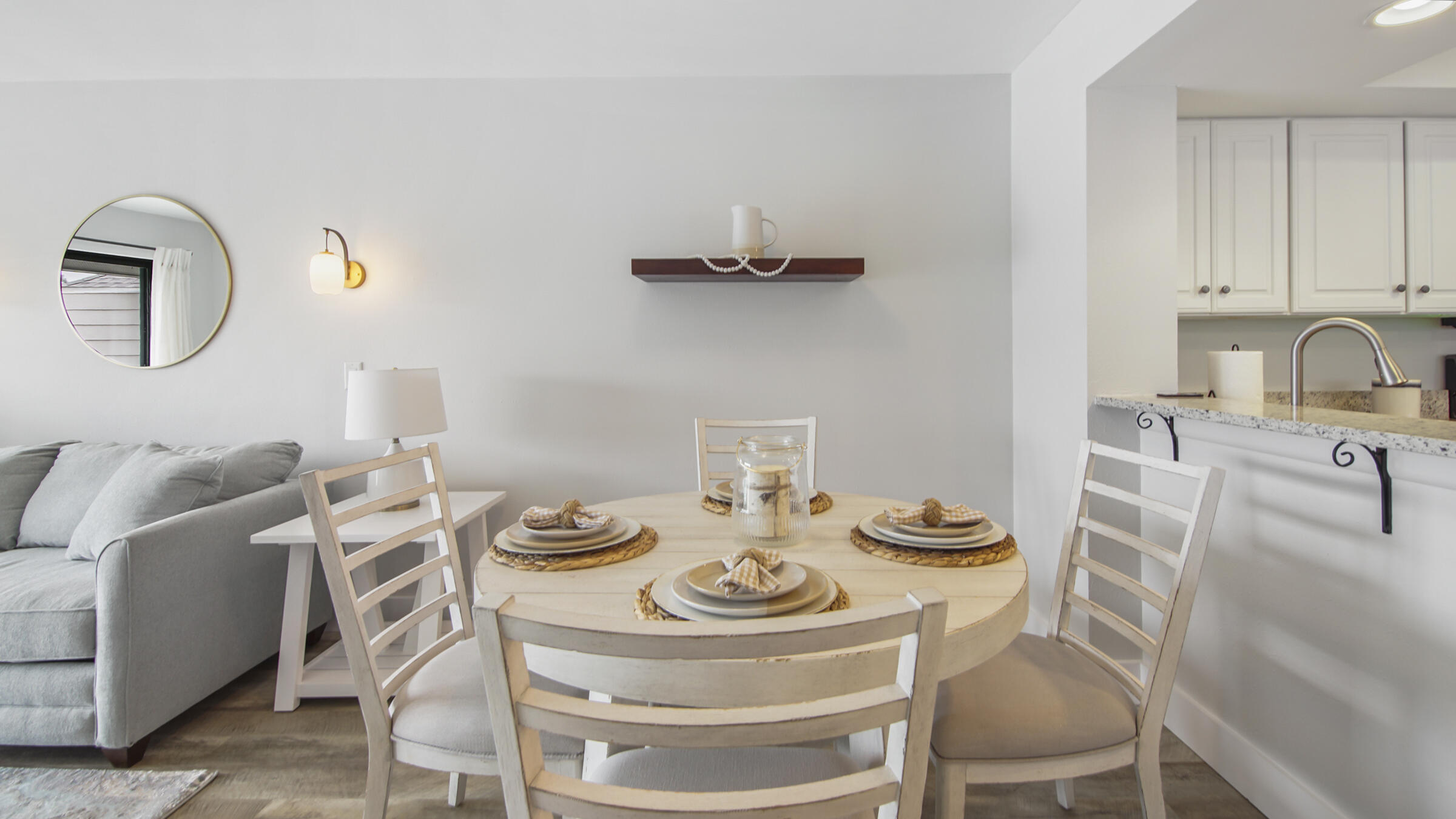 HARBOUR POINTE - Residential