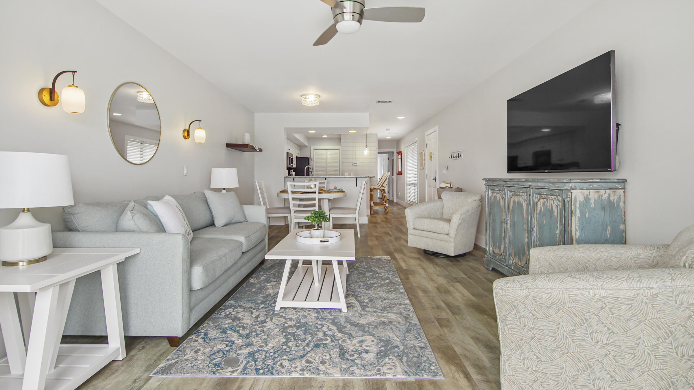 HARBOUR POINTE - Residential