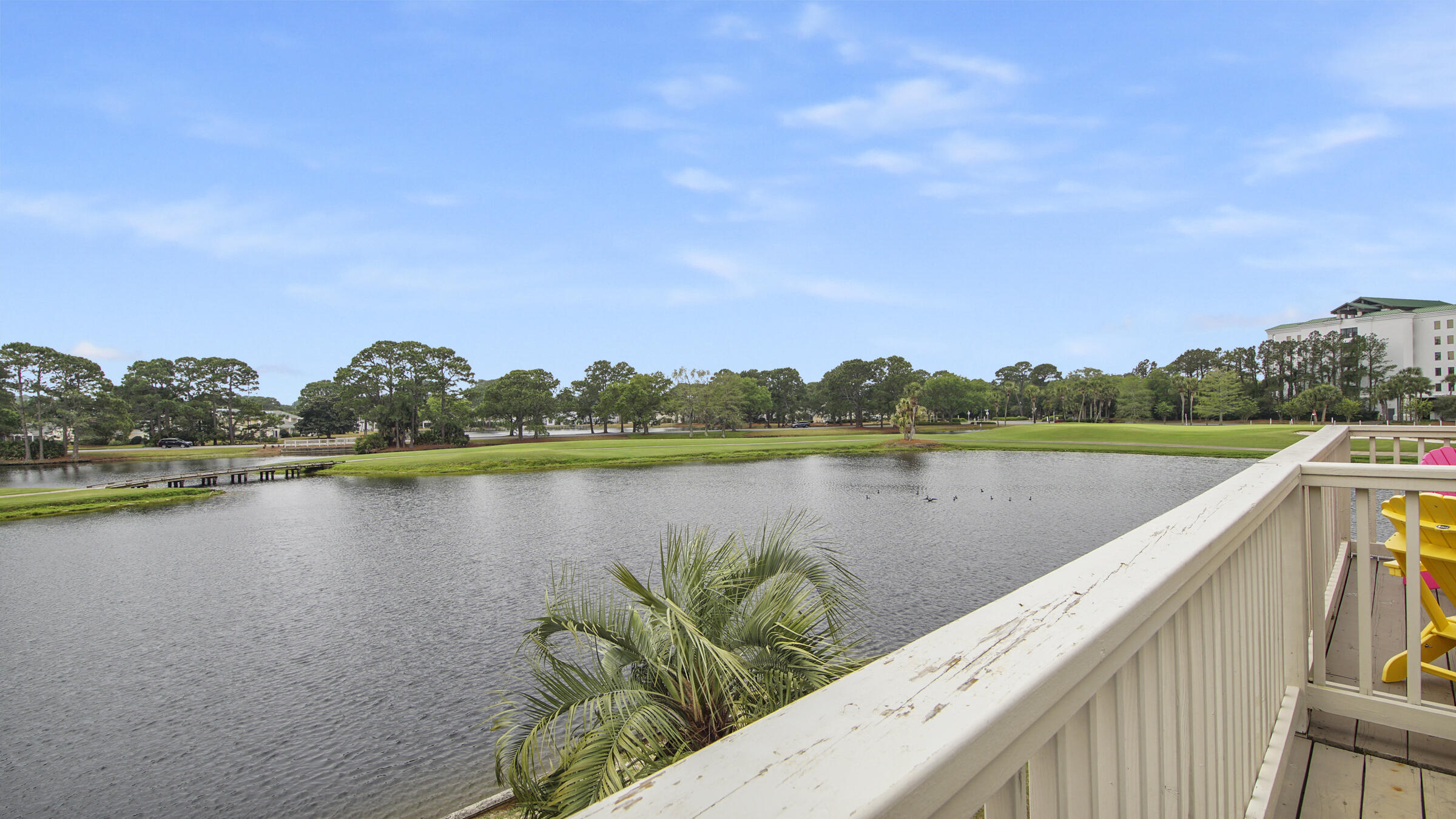 HARBOUR POINTE - Residential