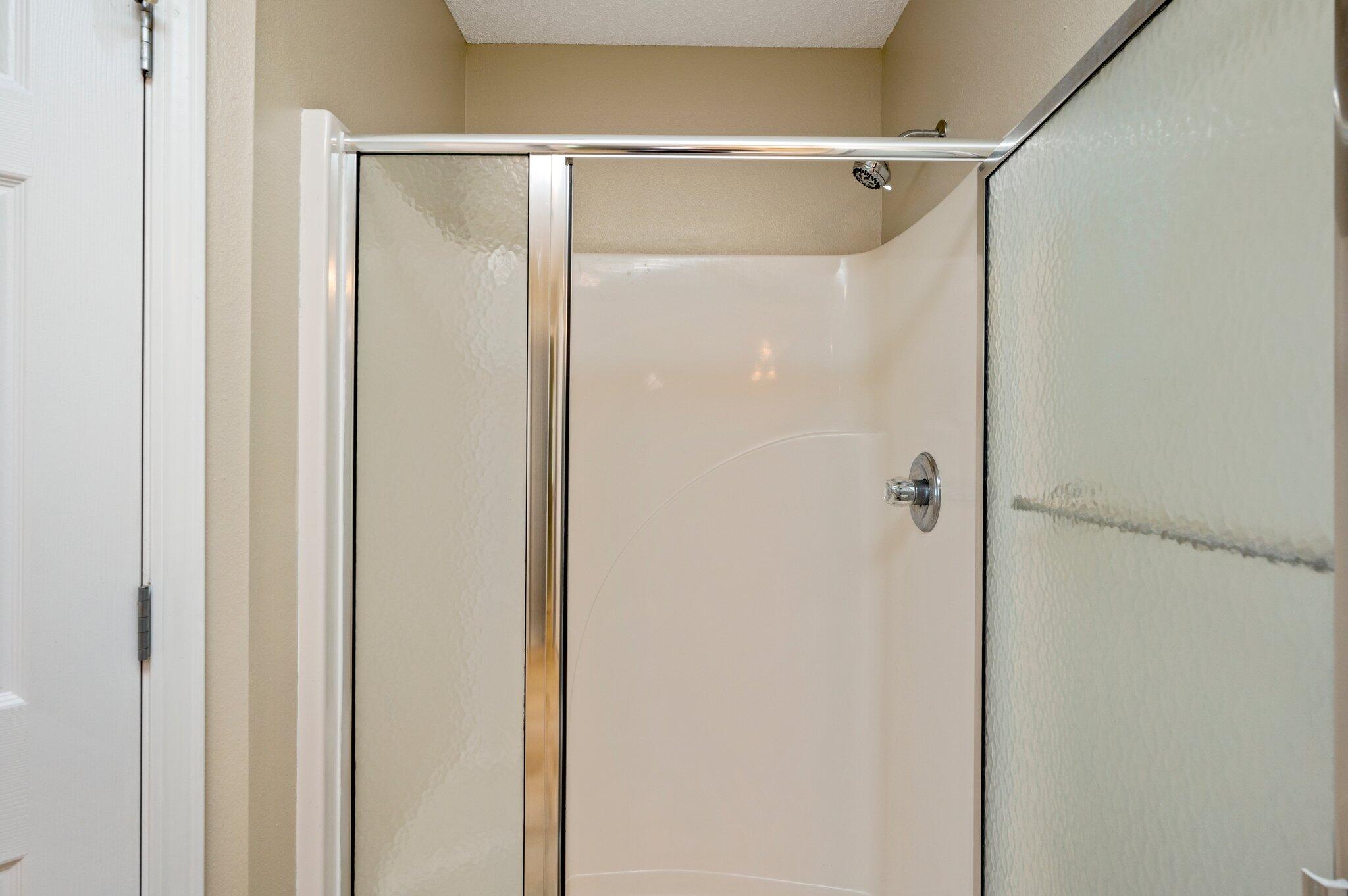 ALICIA PLACE - Residential Lease
