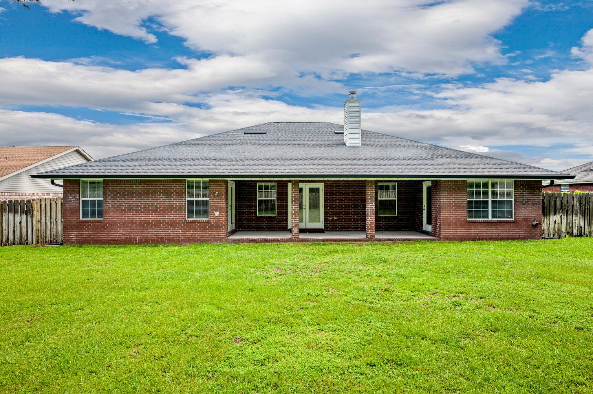 ALICIA PLACE - Residential Lease