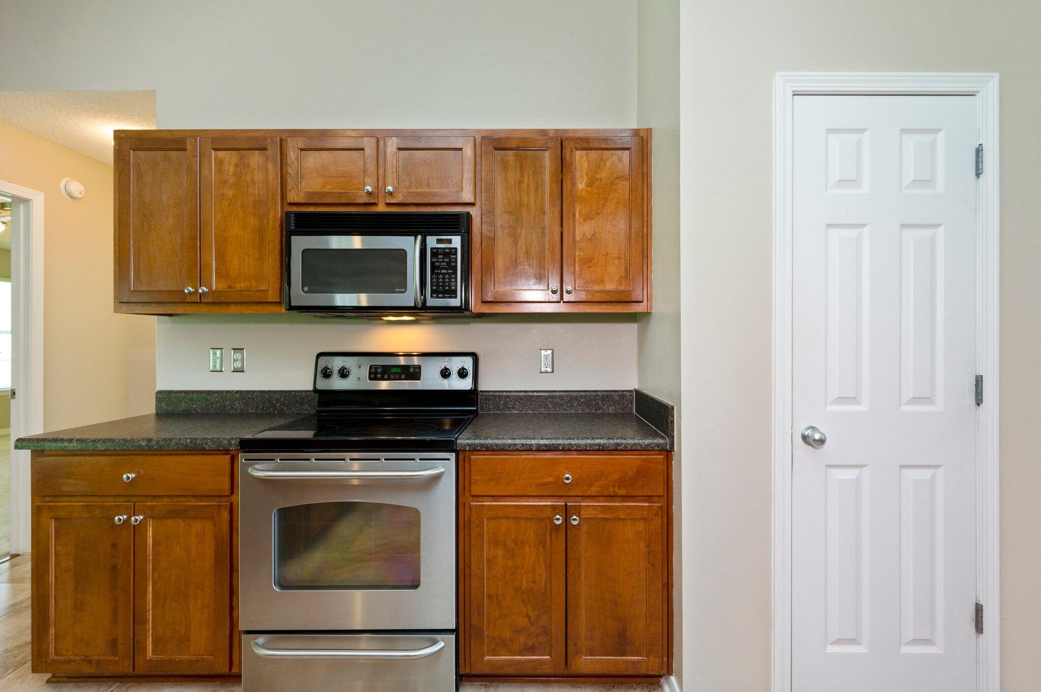 ALICIA PLACE - Residential Lease