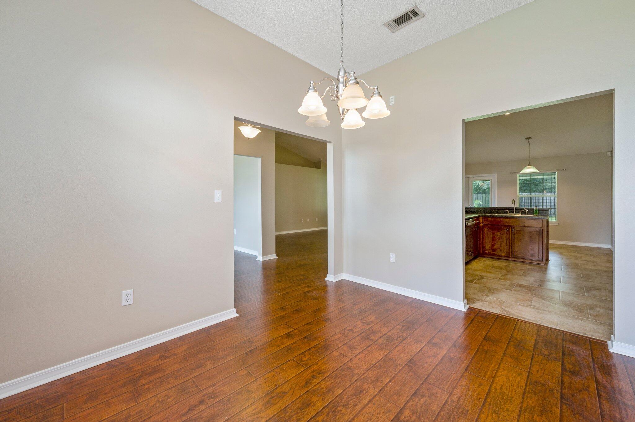 ALICIA PLACE - Residential Lease
