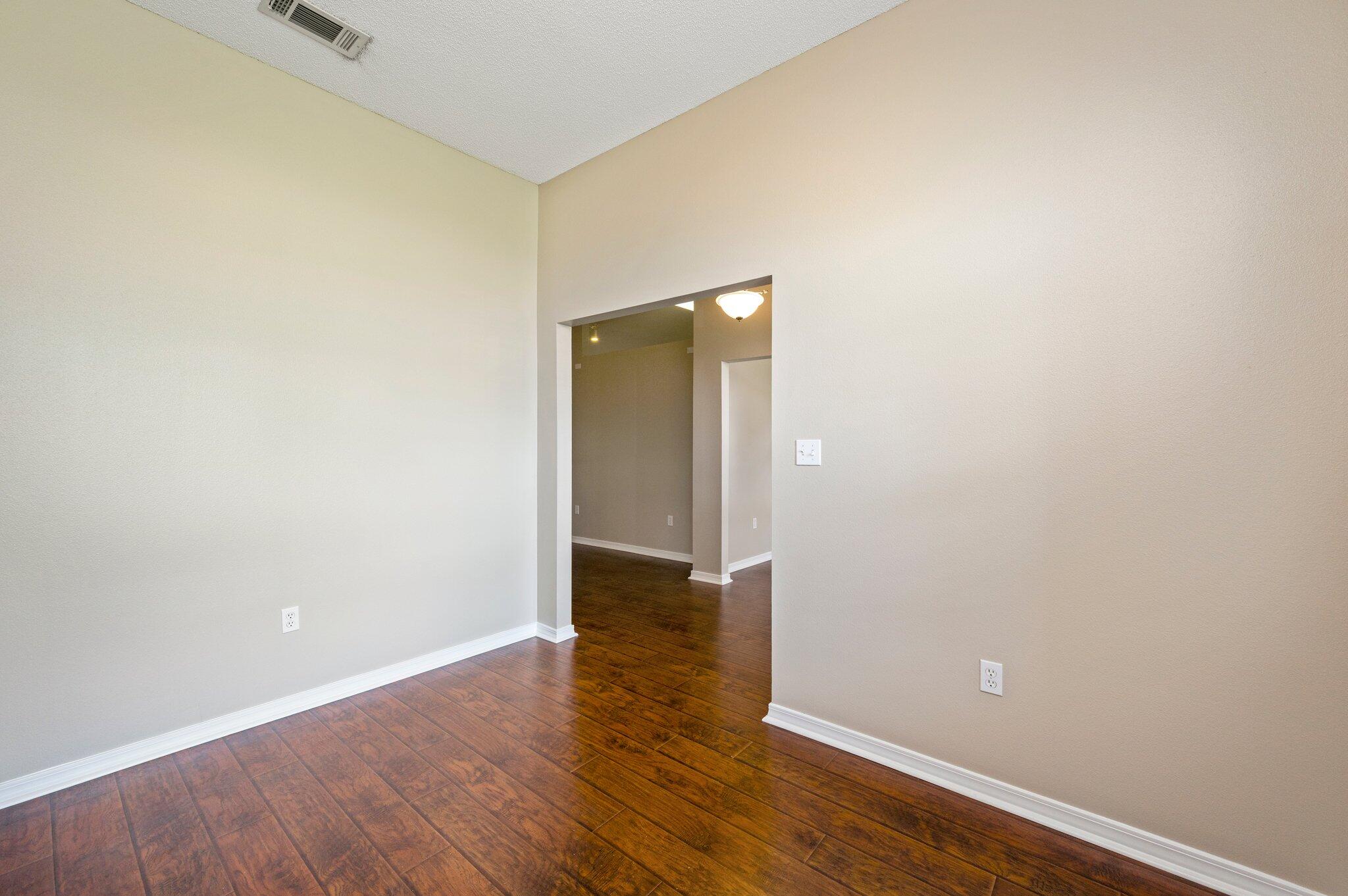 ALICIA PLACE - Residential Lease