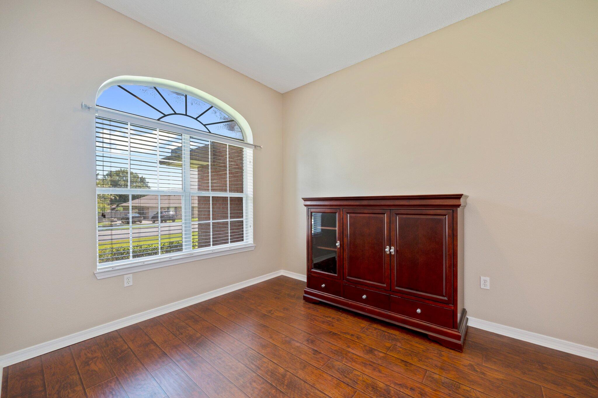 ALICIA PLACE - Residential Lease