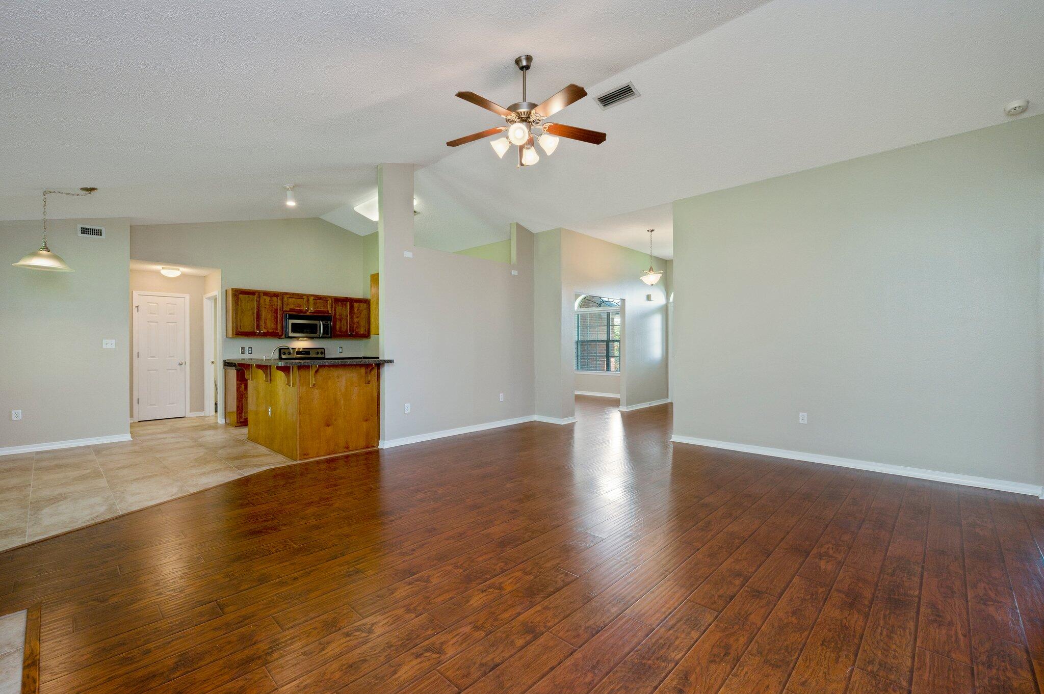 ALICIA PLACE - Residential Lease
