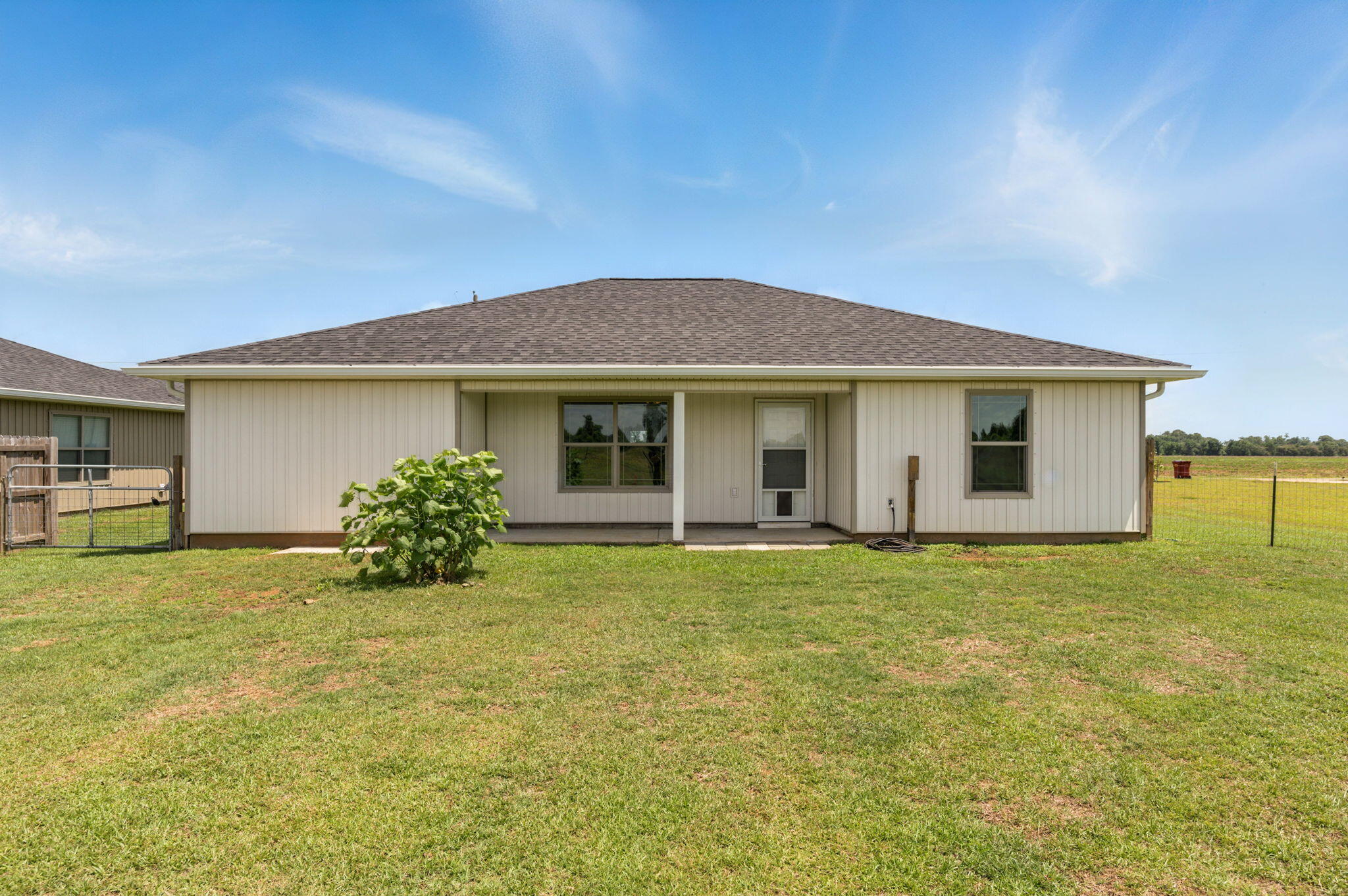 NO RECORDED SUBDIVISION - Residential