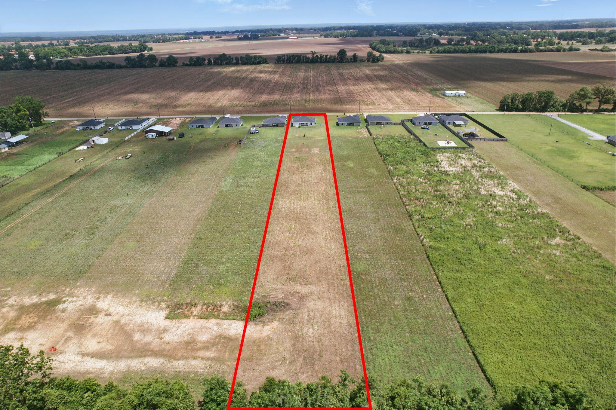 NO RECORDED SUBDIVISION - Residential
