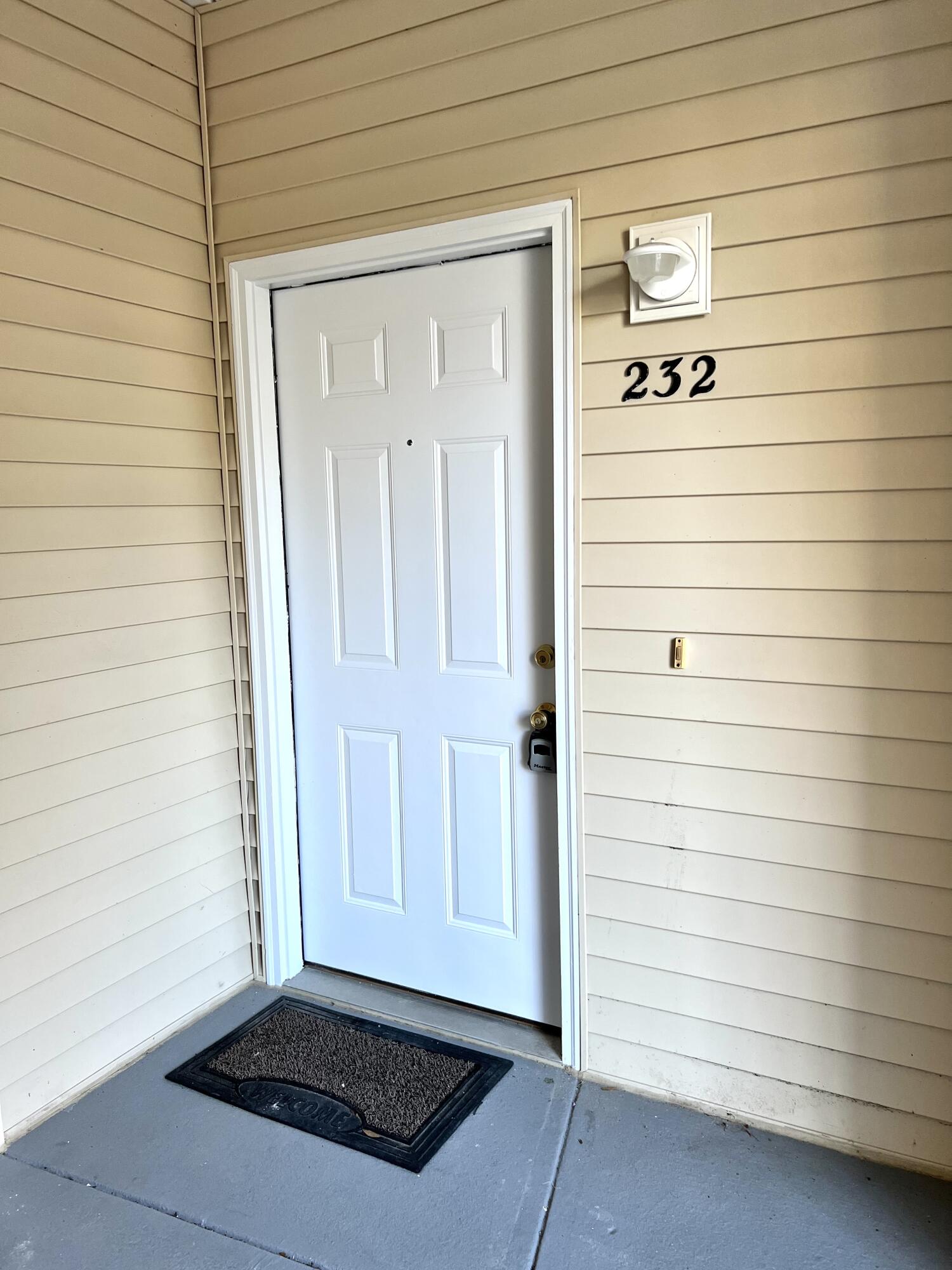 THE OAKS AT NICEVILLE PH I - Residential Lease