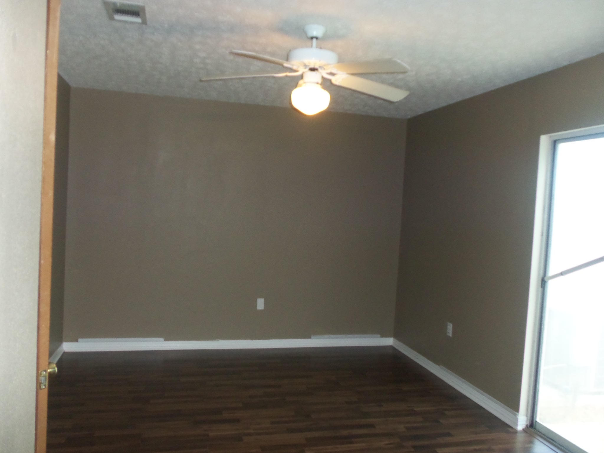 FOREST OAKS PH 3 - Residential Lease