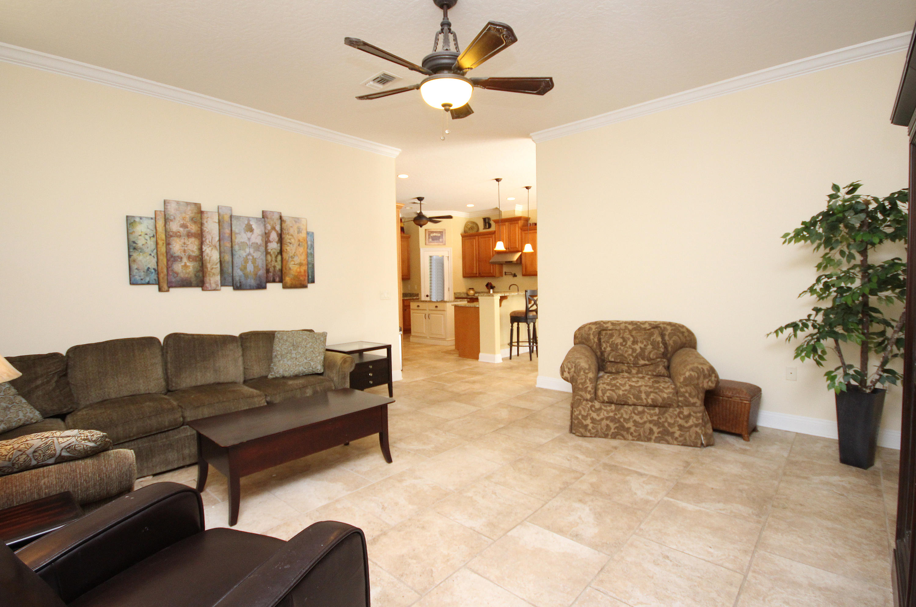 ROBLEDAL ESTATES - Residential