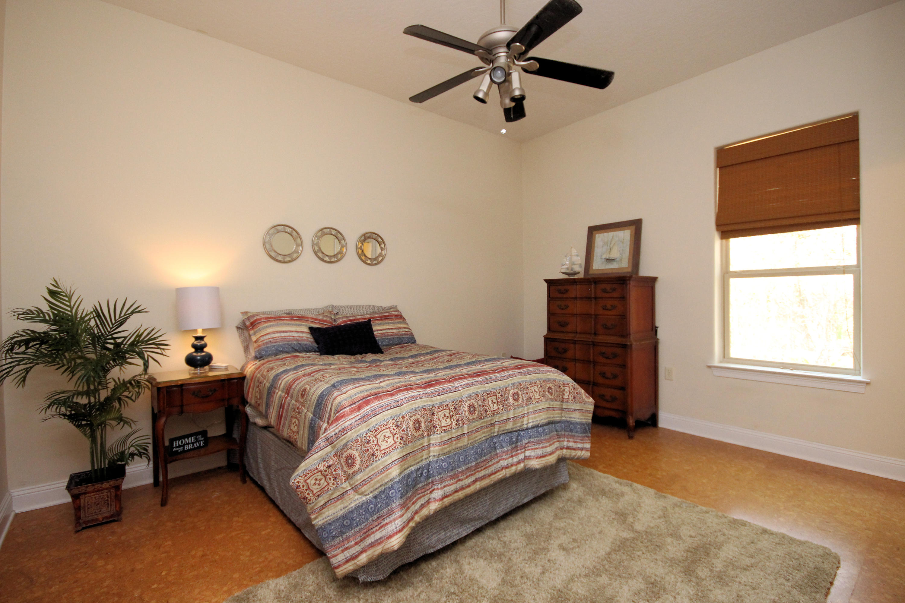 ROBLEDAL ESTATES - Residential