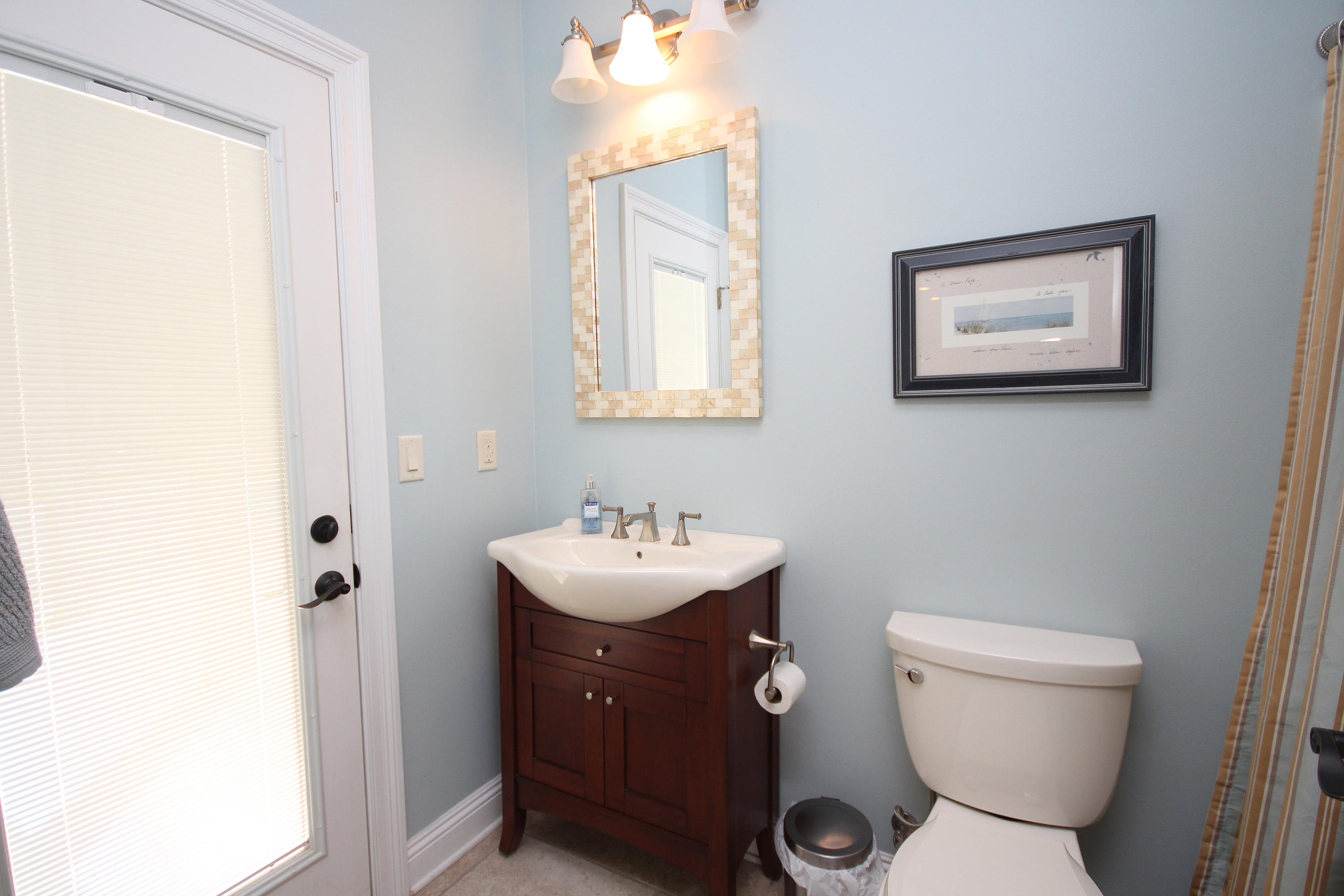 ROBLEDAL ESTATES - Residential