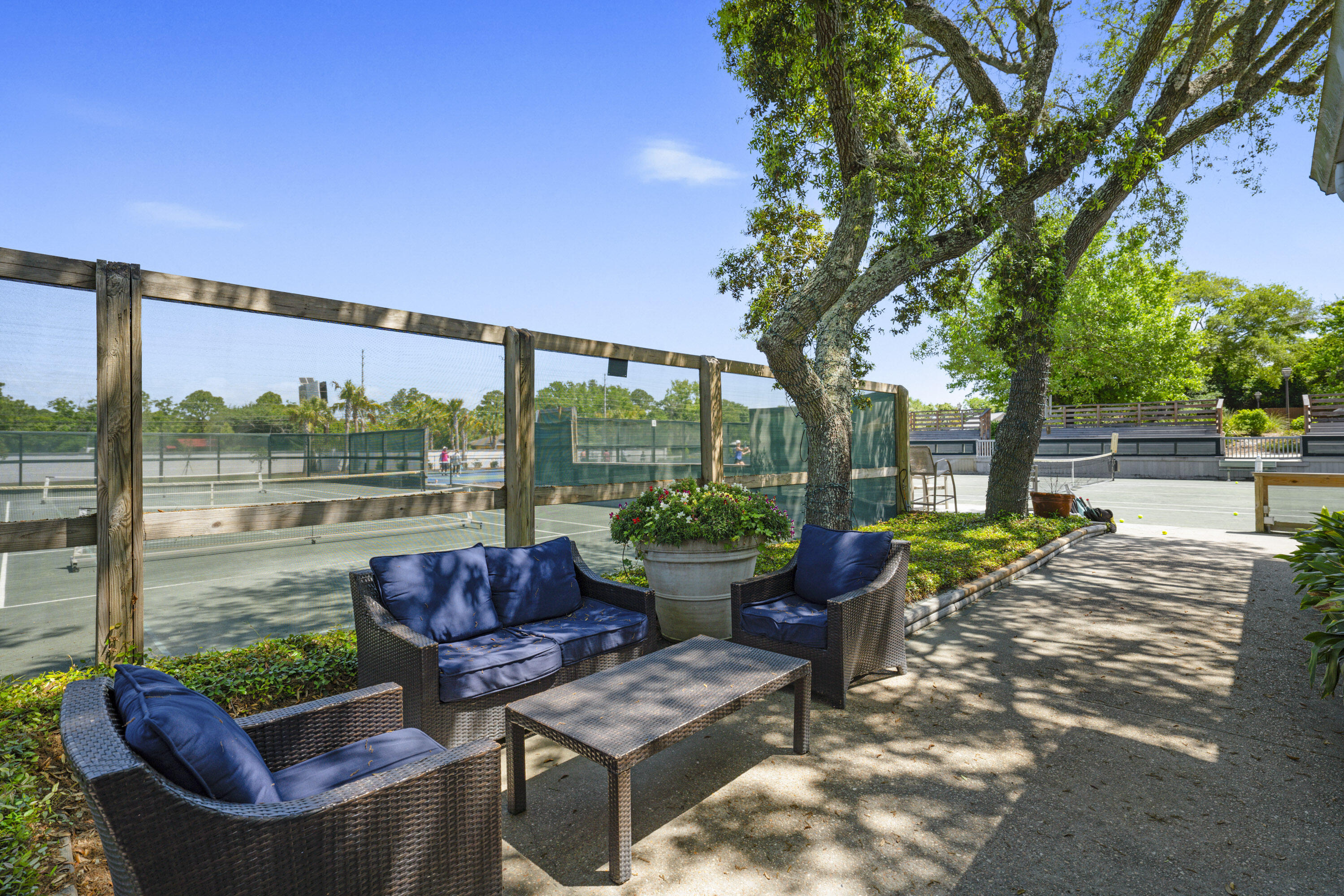 HIDDEN DUNES BEACH COTTAGES 1 - Residential