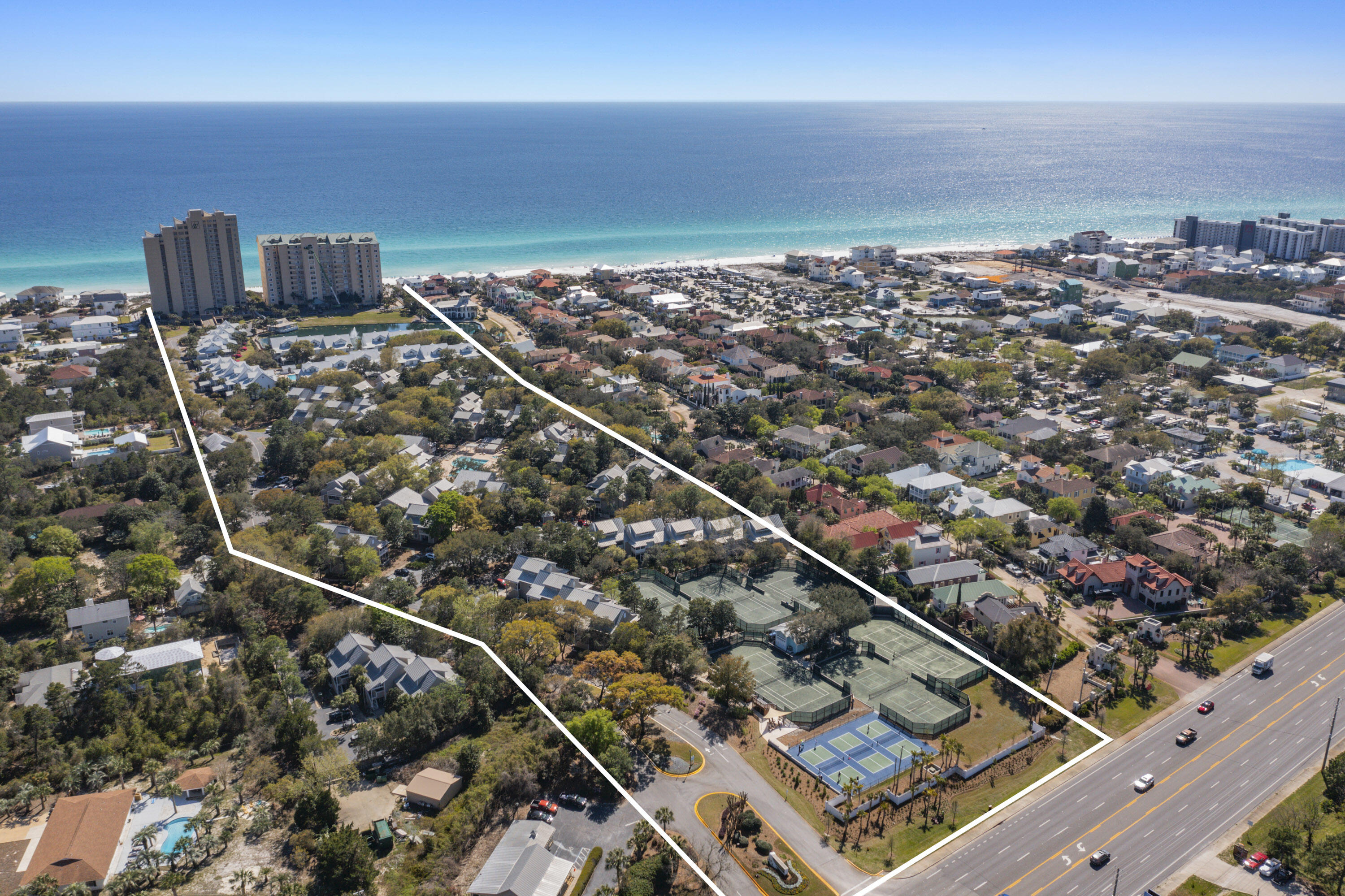 HIDDEN DUNES BEACH COTTAGES 1 - Residential