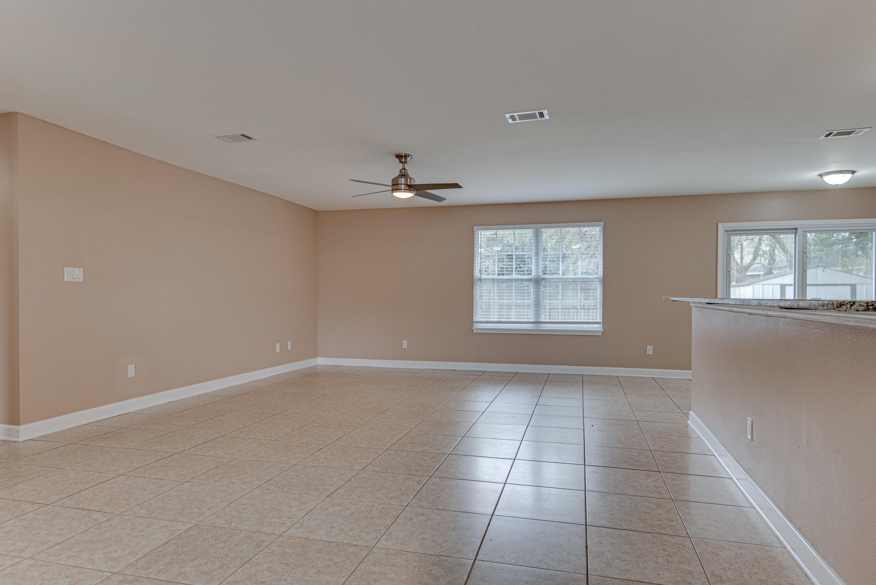 COUNTRY BREEZE ESTATES - Residential