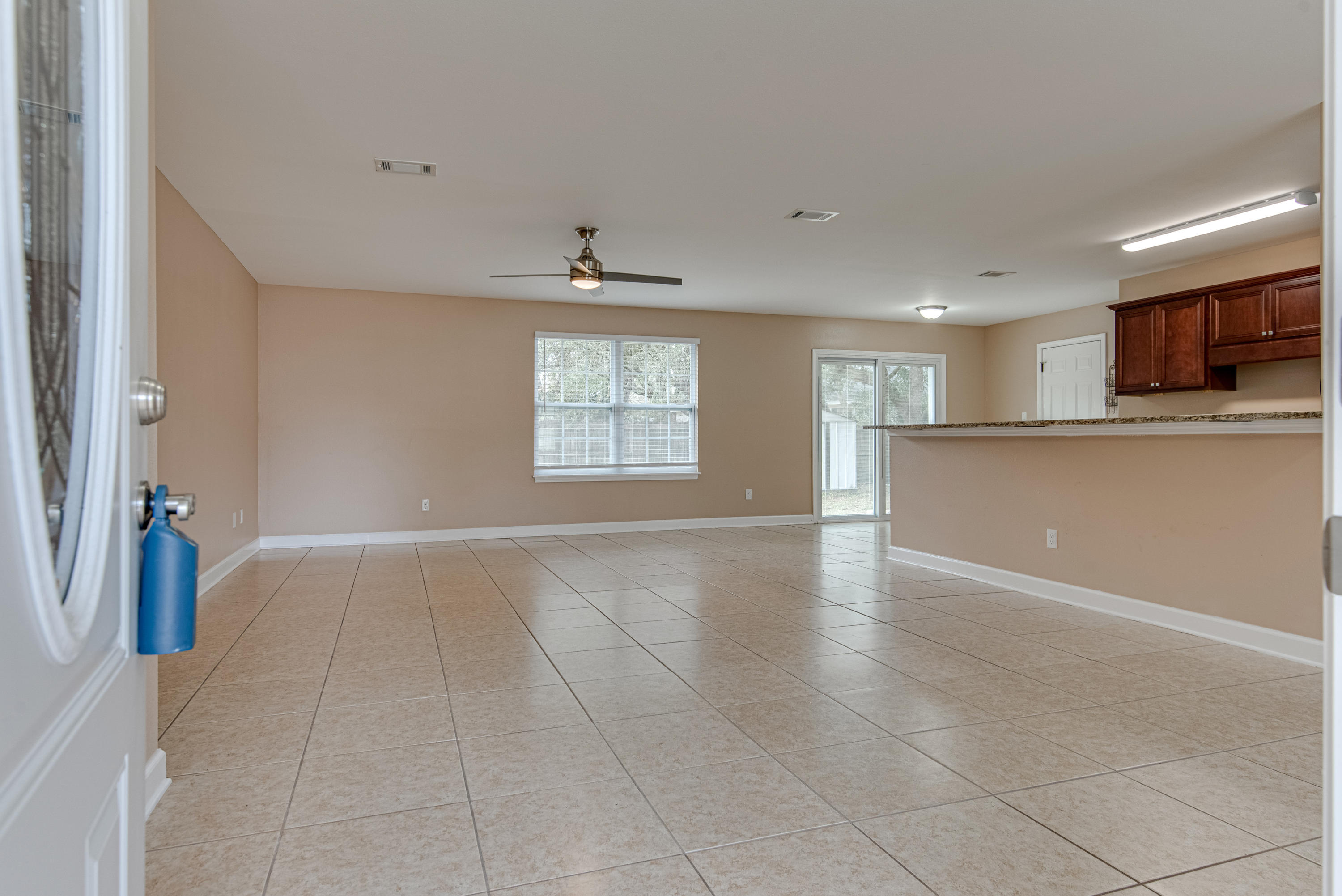 COUNTRY BREEZE ESTATES - Residential