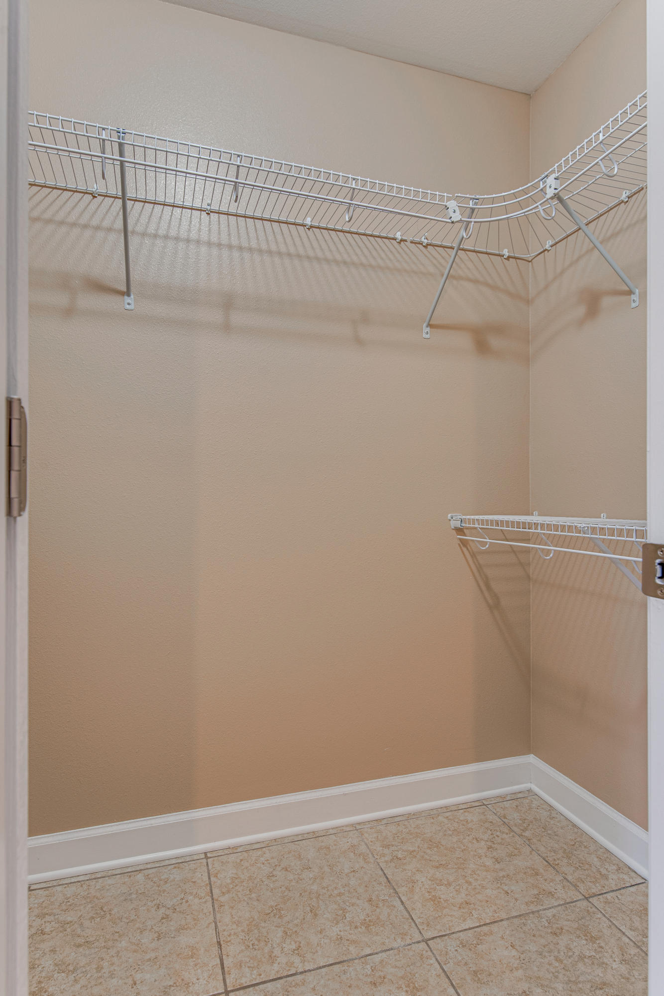 COUNTRY BREEZE ESTATES - Residential