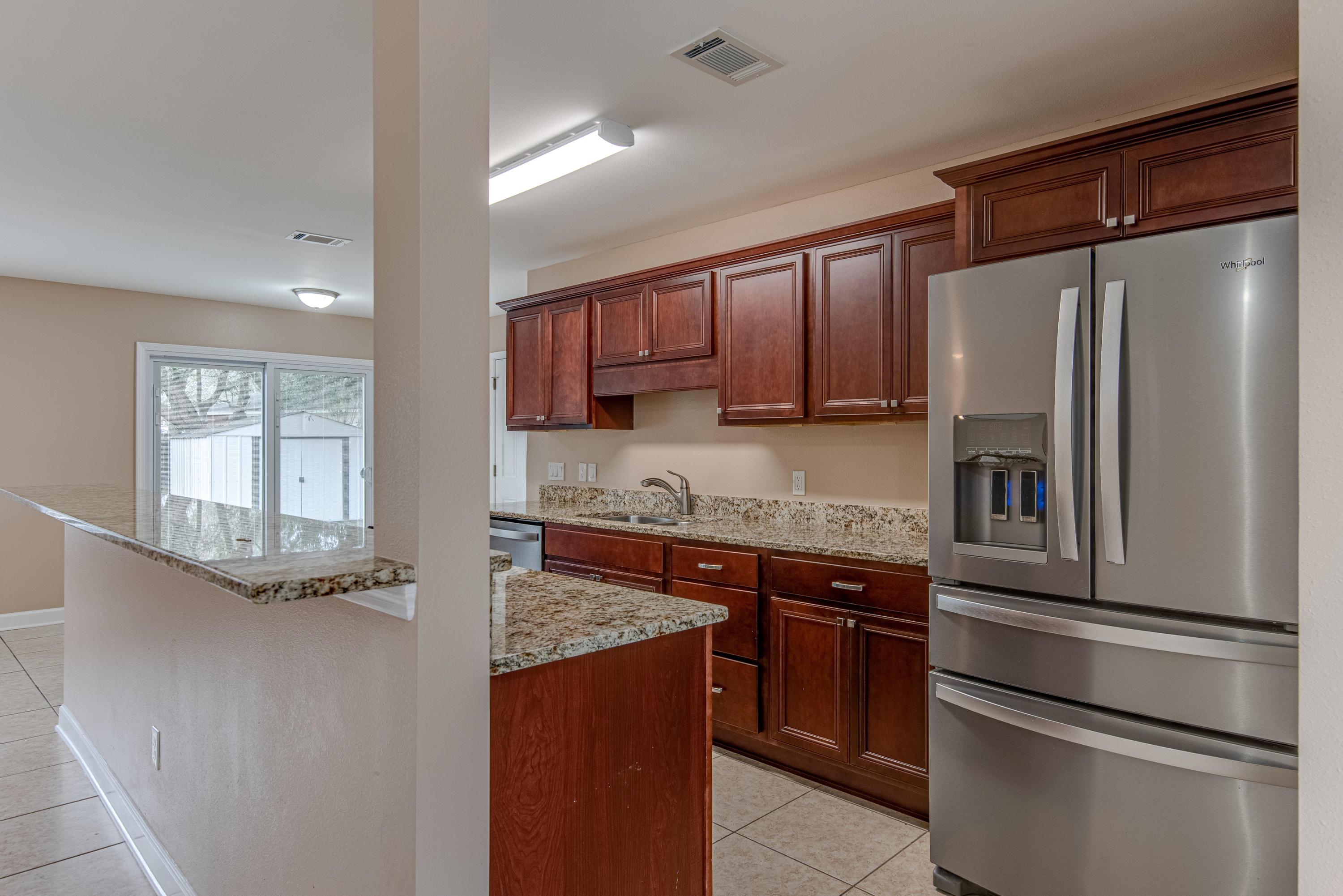 COUNTRY BREEZE ESTATES - Residential