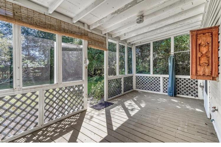 SEABREEZE - Residential