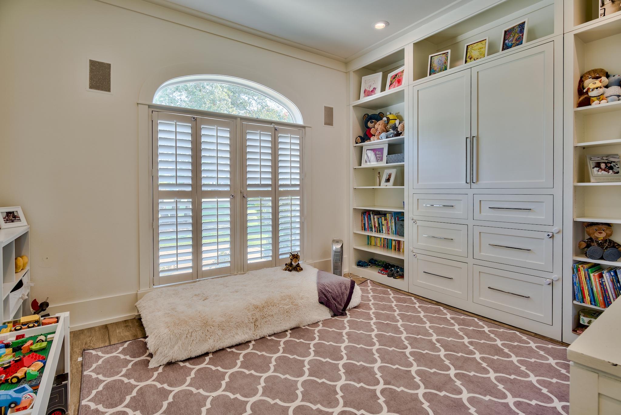 EMERALD BAY PH 1A - Residential