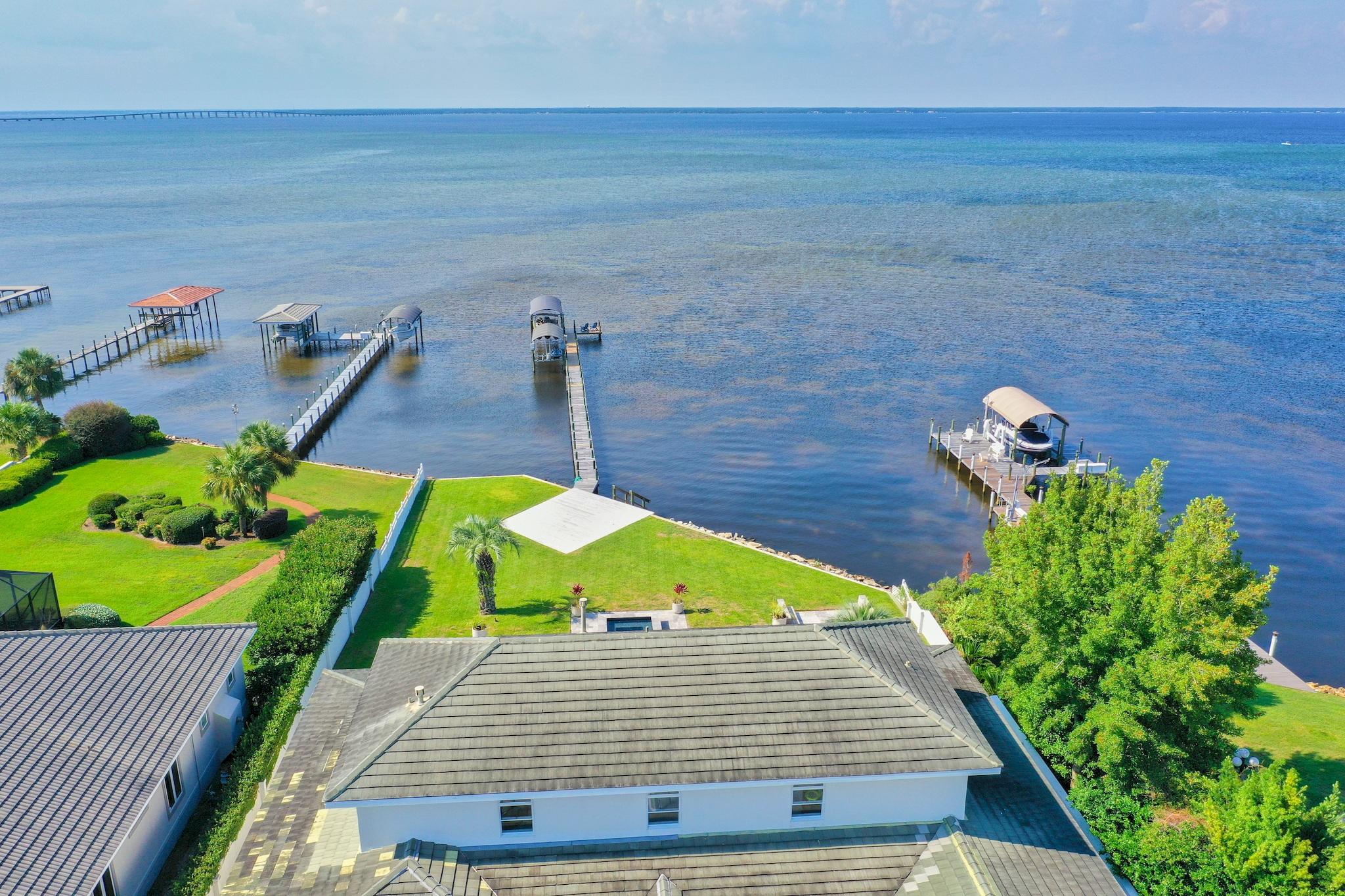 EMERALD BAY PH 1A - Residential