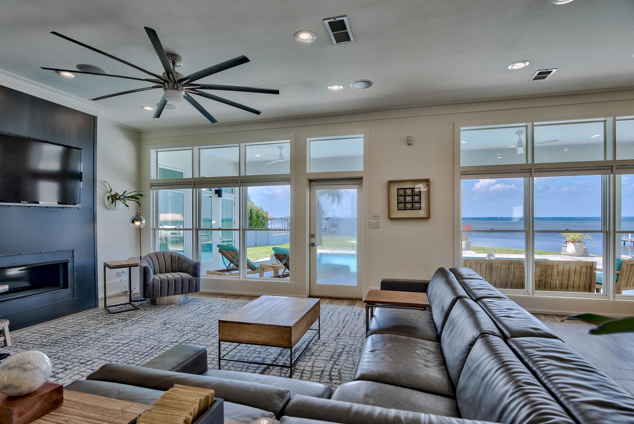 EMERALD BAY PH 1A - Residential