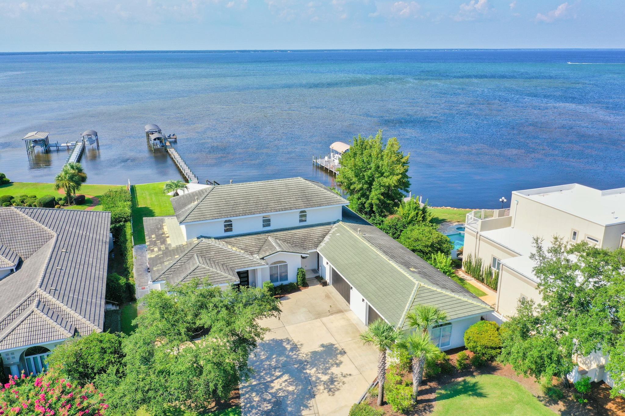 EMERALD BAY PH 1A - Residential