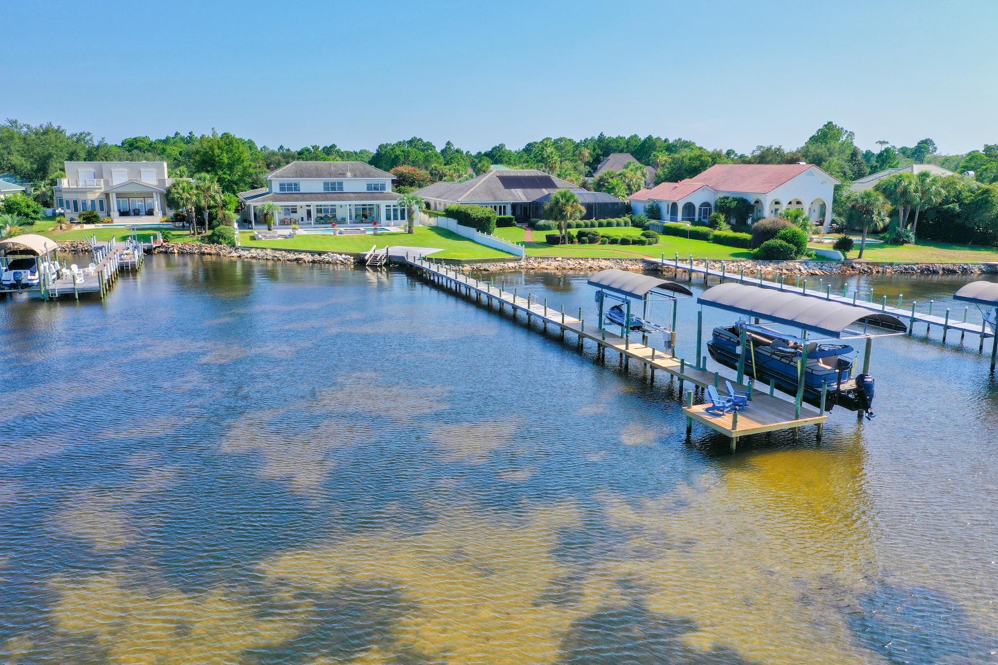 EMERALD BAY PH 1A - Residential