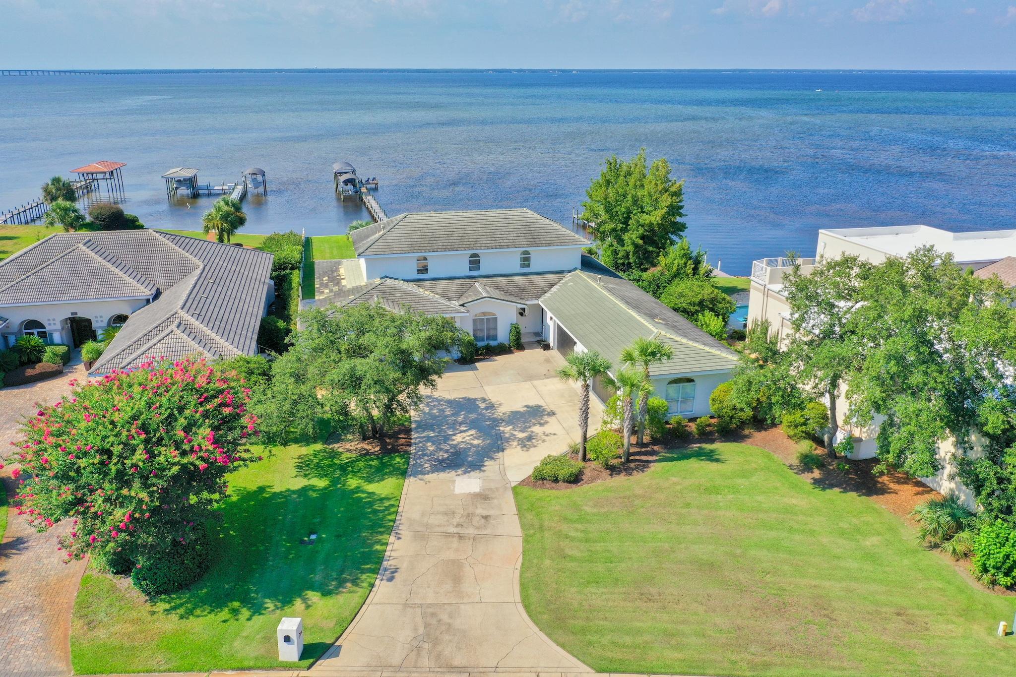 EMERALD BAY PH 1A - Residential