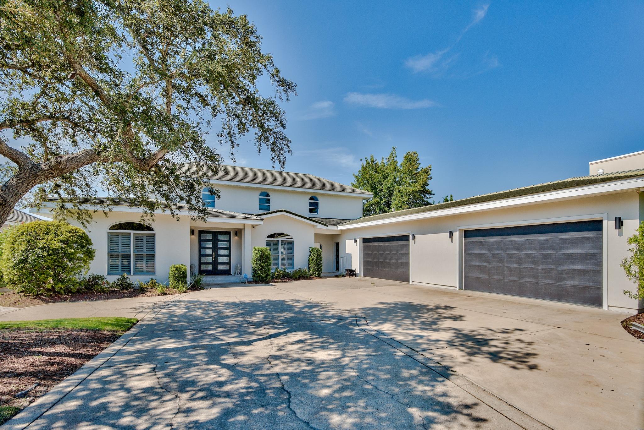 EMERALD BAY PH 1A - Residential