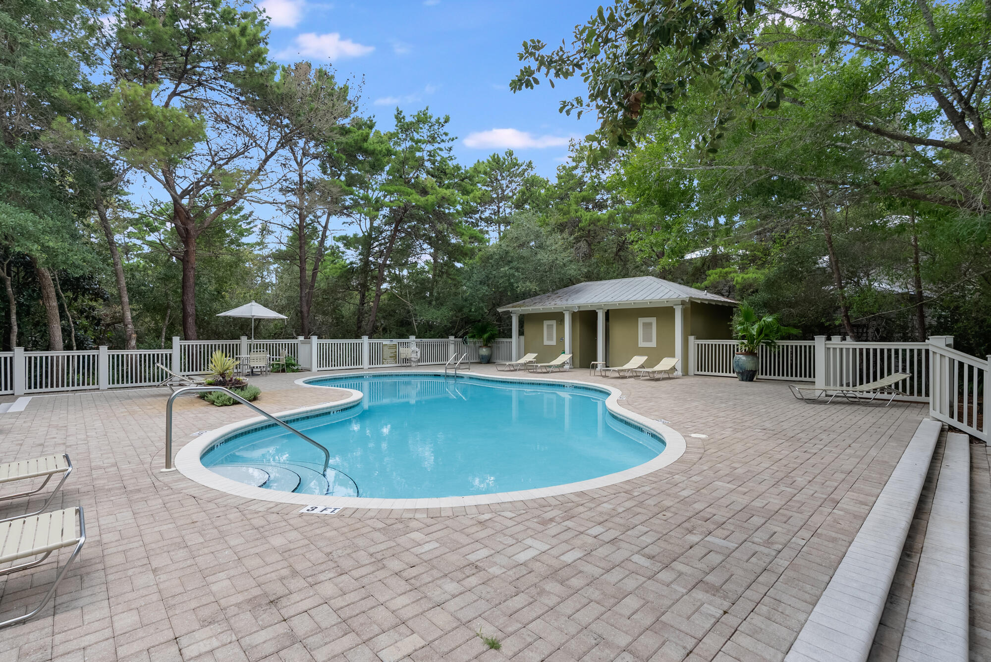 LAKE PLACE AT GRAYTON BEACH T/H - Residential