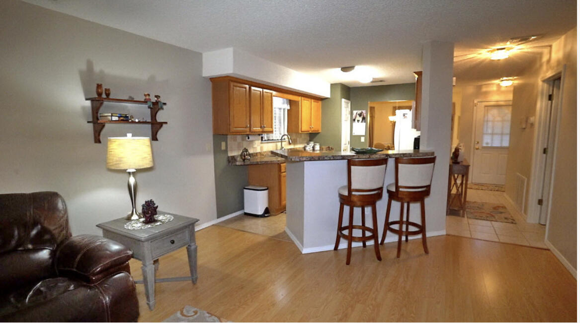 HUNTERS RUN S/D - Residential