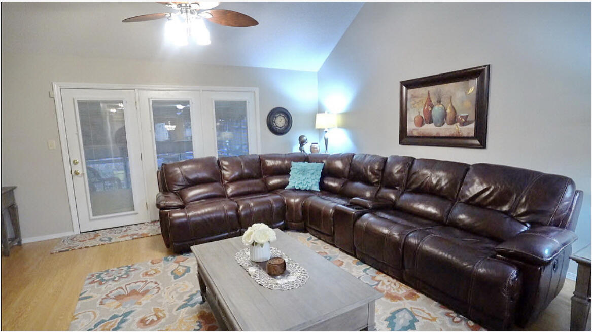 HUNTERS RUN S/D - Residential