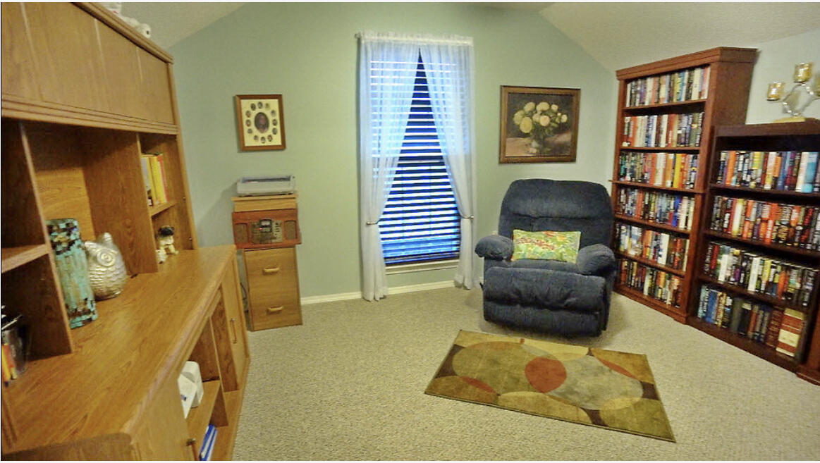 HUNTERS RUN S/D - Residential