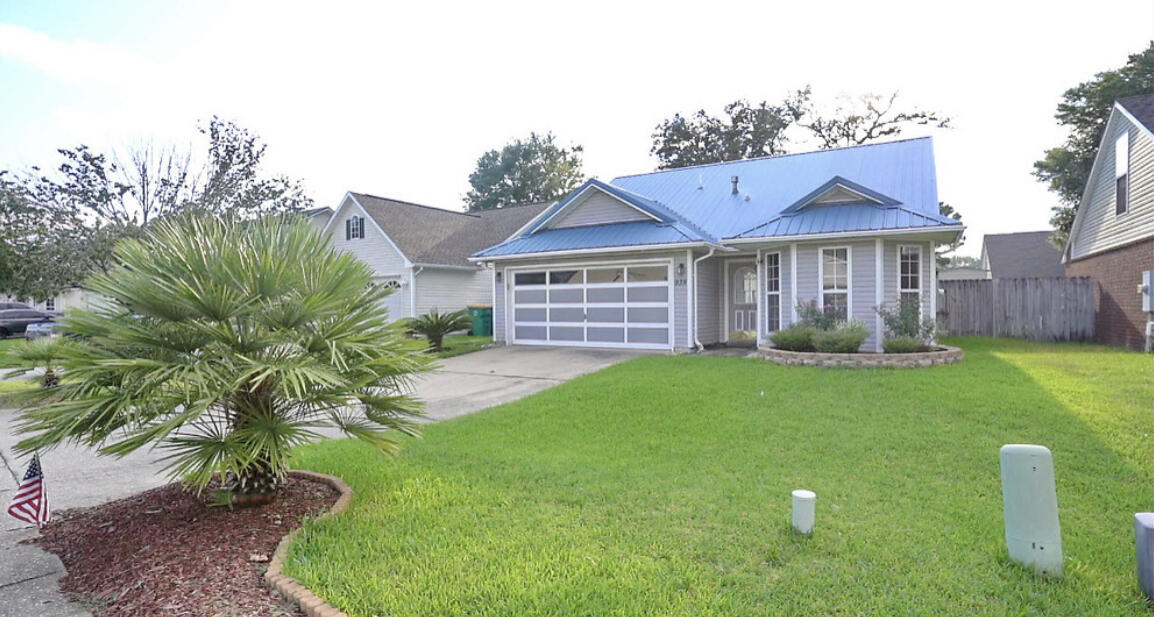 HUNTERS RUN S/D - Residential