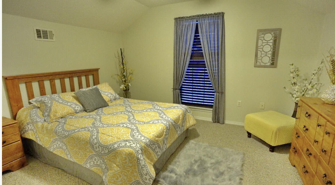 HUNTERS RUN S/D - Residential